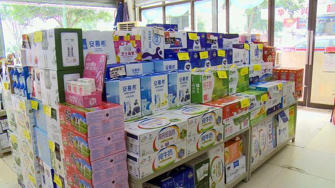 邛崍生活物資供應充足，市民安心選購日常用品